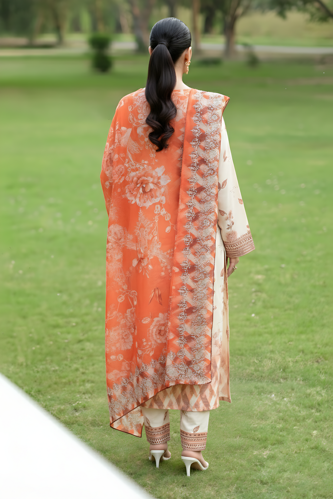 Fatima Collection Volume 5000 Unstitched Lawn Suit – Printed Shirt & Dupatta