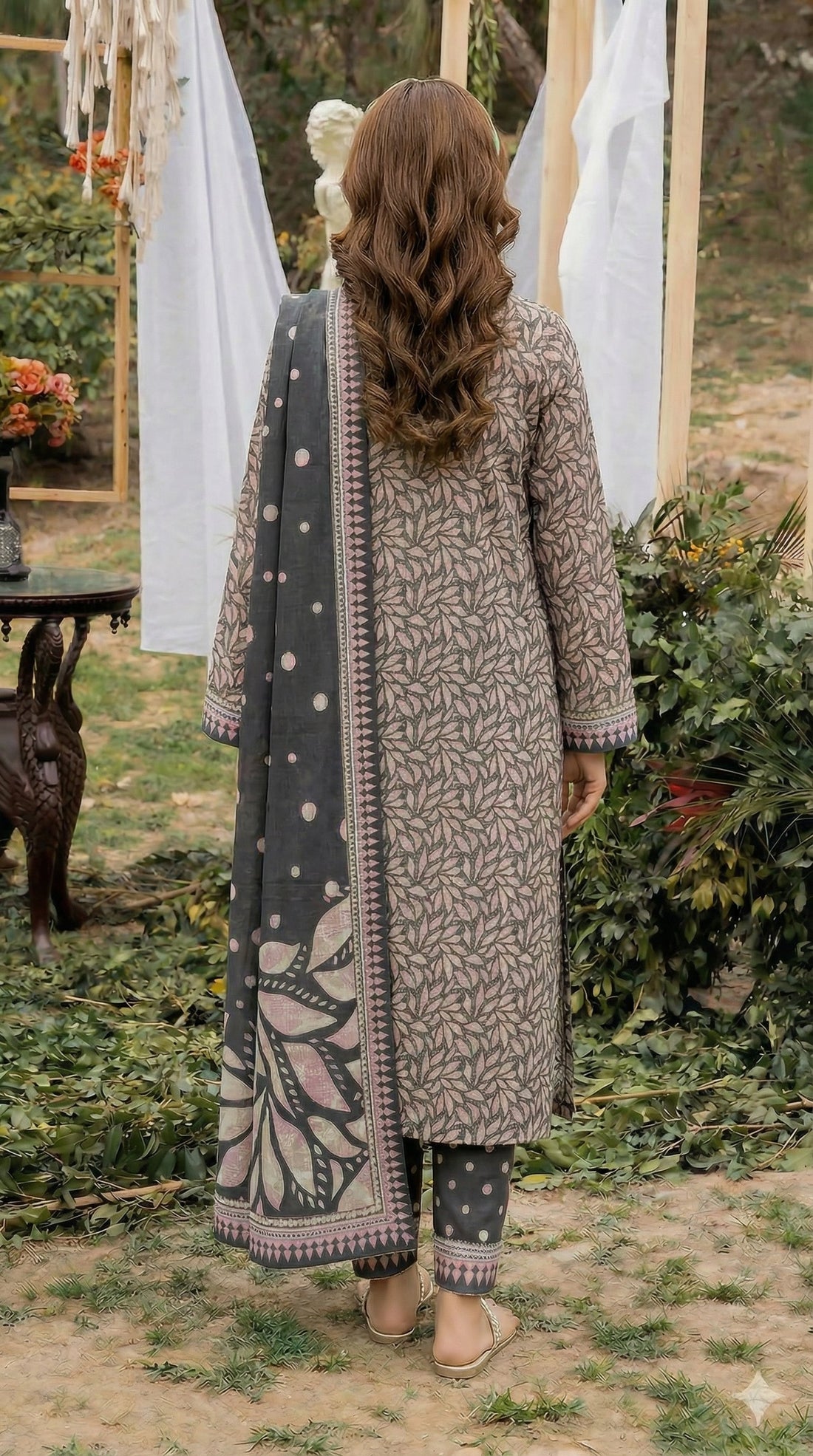Vol 2798- Fatima Collection Luxury Lawn 3 Piece Unstitched Suit